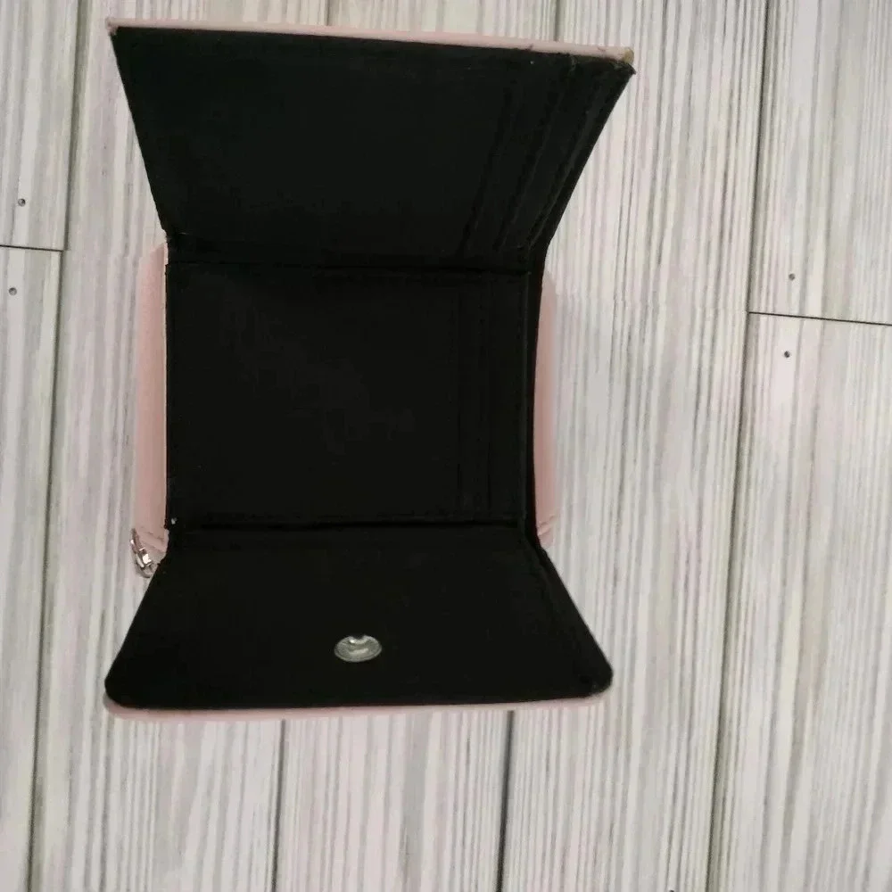 Tahari Pink Small Wallet Snap Zipper Closure